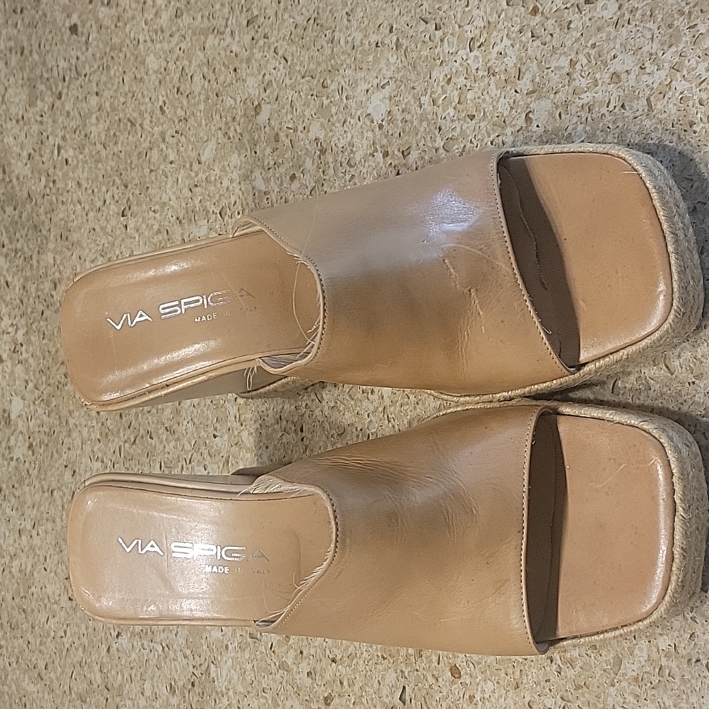 Womens shoes